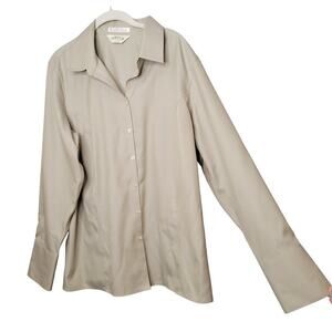 Orvis shirt women's size 18 100% cotton pale green button up l/s non-wrinkle top